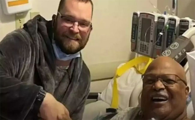 Uber driver donates kidney to passenger goes viral - Sakshi