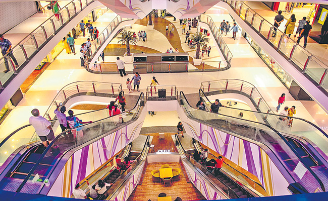 మాల్స్‌ అద్దె ఆదాయంలో వృద్ధి | Mall operators rental income to rise 8 ...