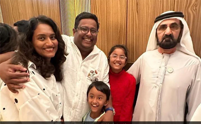 Bahrain Ruler Family Indian Entrepreneur And Family On Meeting Dubai Ruler In Elevator - Sakshi