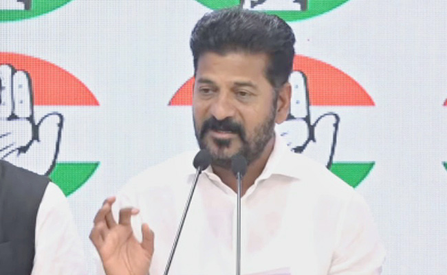 Rvb Reddy నవంబర్ 2 లోగా సంక్షేమ పథకాల చెల్లింపులు విడుదల చేయాలి: రేవంత్రెడ్డి ...