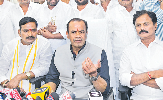 TS: బరాబర్‌ బొంద పెడతాం | Komati Reddy Venkat Reddy comments overyad ...