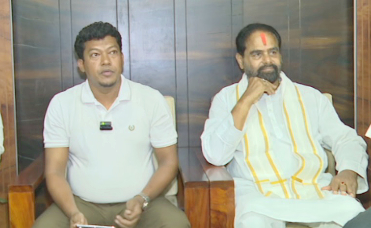 హోం మంత్రి కాదు మైకుల మంత్రి: సీదిరి అప్పలరాజు | Ysrcp Senior Leaders ...