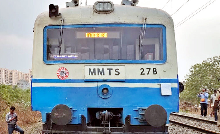 నేటి నుంచి ఎంఎంటీఎస్‌ కొత్త టైంటేబుల్‌ | New MMTS Timetable Released ...