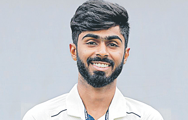 అనికేత్‌ అదుర్స్‌ | Hyderabad bowler Aniket Reddy took five wickets ...