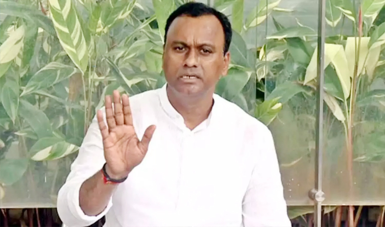 Repala Mohan Reddy ‘ముందు భాష మార్చుకో రేవంత్’.. ఎమ్మెల్యే రాజ్గోపాల్రెడ్డి సంచలన ...