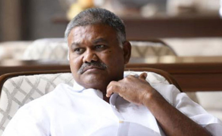 Pedda R C Reddy తాడిపత్రి చేరుకున్న పెద్దారెడ్డి.. ఎస్పీ సమక్షంలో భద్రత | Kethireddy ...