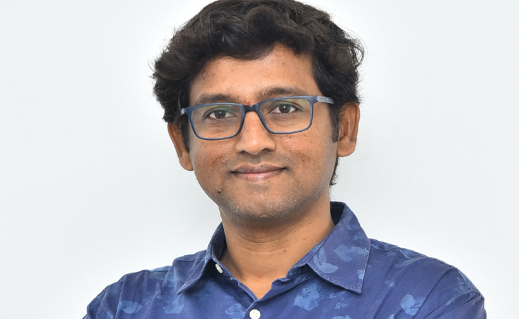 పిల్లలు లేని కపుల్స్‌ మా సినిమా చూసి ఇబ్బంది పడరు | Director Sanjeev ...