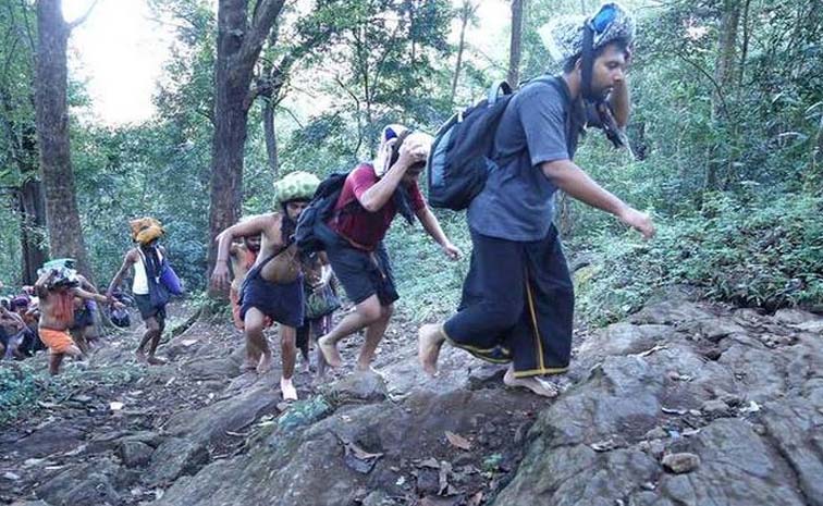పులిమేడు రూట్‌లో భక్తుల రద్దీ | The Sathram Pullumedu route to ...