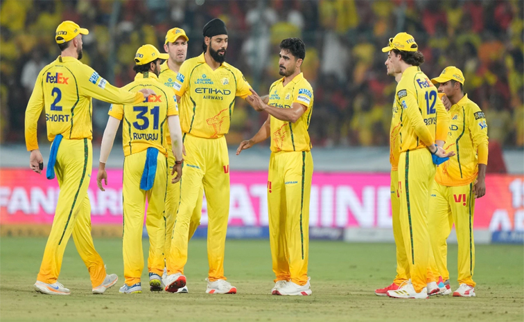 సీఎస్కేకు భారీ షాక్.. జట్టును వదిలి వెళ్లిపోయిన కెప్టెన్!