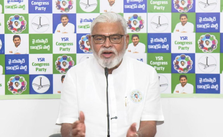 సాయికృష్ణను పోలీసులు వేధించారు