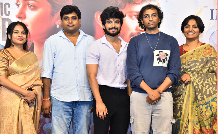 మా క్రియేటివిటీని చంపుతున్నారు