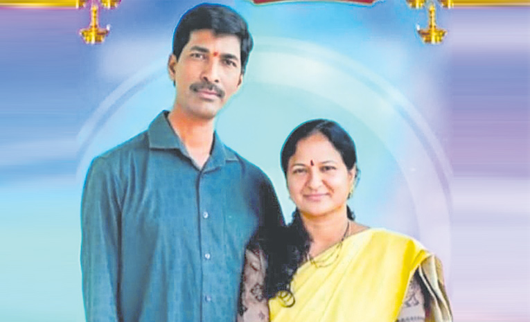 రోడ్డు ప్రమాదంలో దంపతుల దుర్మరణం
