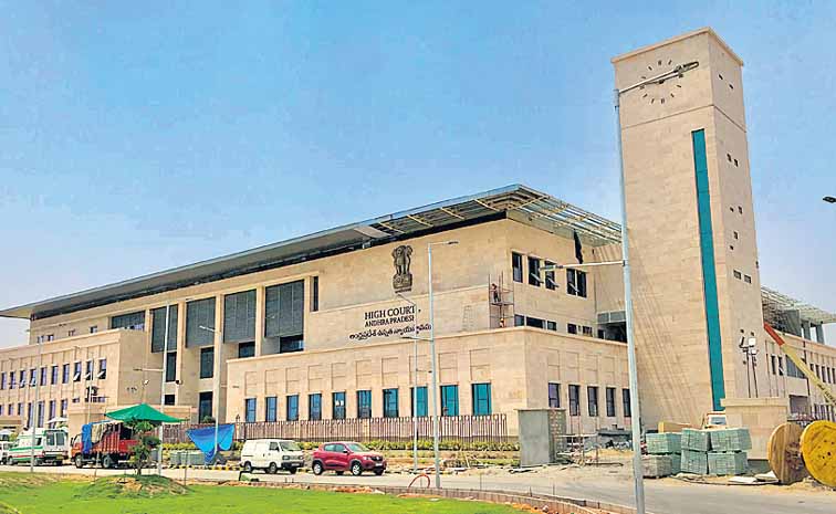 మీపై కేసు ఎందుకు పెట్టకూడదు