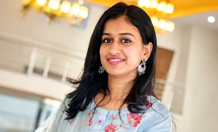 కేంద్ర ప్రభుత్వ పీఎఫ్ ఉద్యోగిని మేధ మృతి