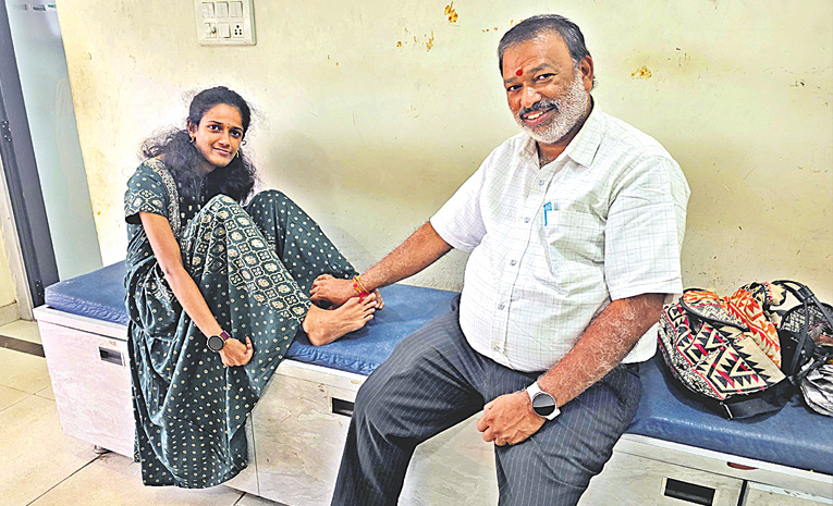 అనురాగ బంధానికి అడ్డంకులు లేవని..!