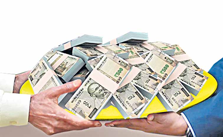 కమీషన్ల ‘టవర్‌’!
