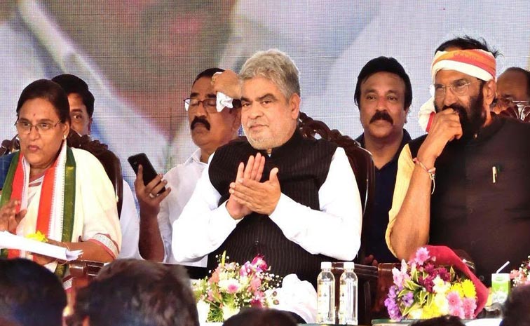 ఉపాధి కల్పనలో ‘కోదాడ మెగా జాబ్‌ మేళా’ మైలురాయి