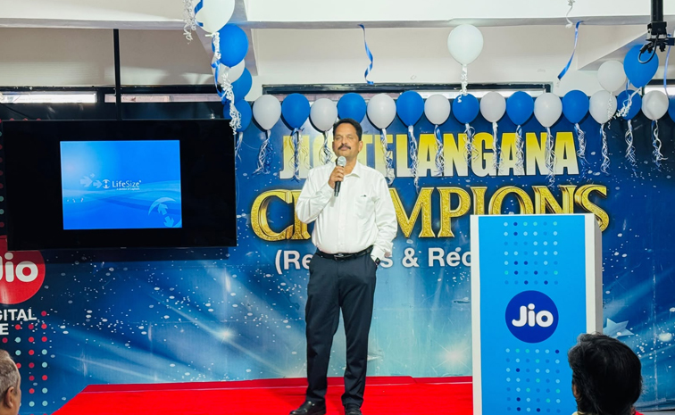 జియో డిజిటల్ విప్లవానికి పదేళ్లు