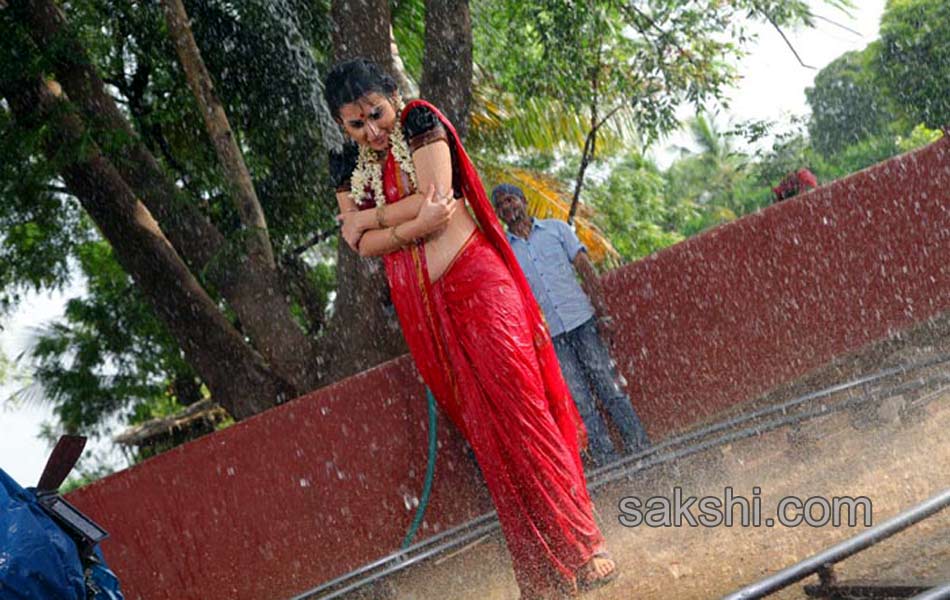 Kamalatho Na Prayanam Movie Hot Photos11
