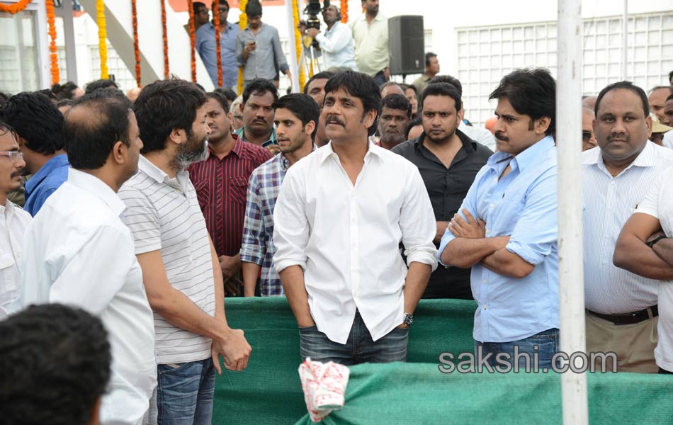 celebreties broke into tears with akkineni nageswara rao death - Sakshi5