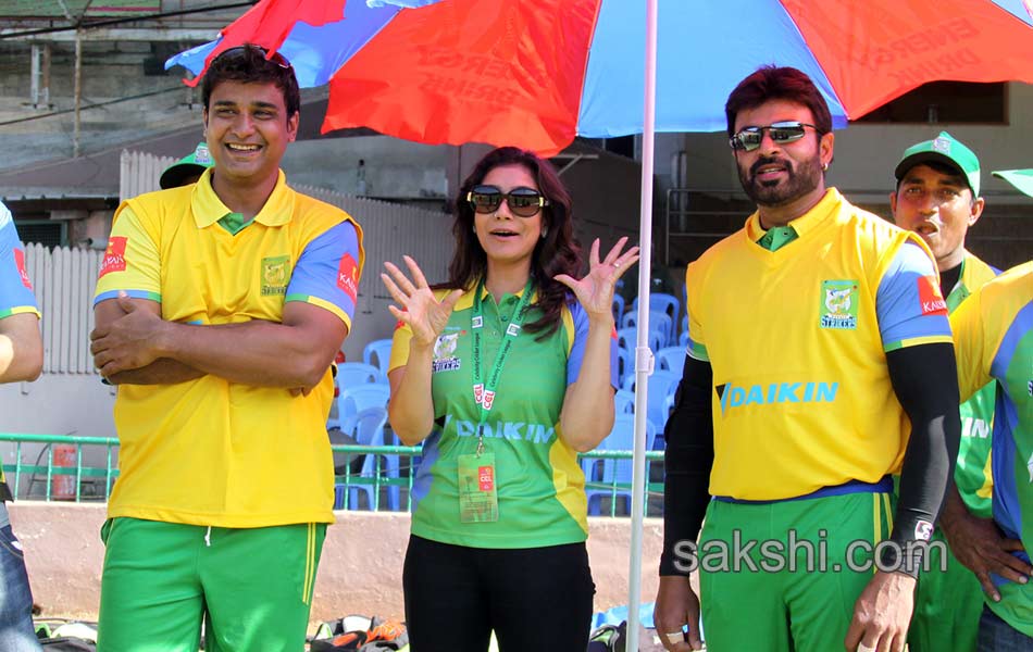 CCL 4 Terrific Victory For Kerala Strikers Beats Telugu Warriors By 4 Wickets75