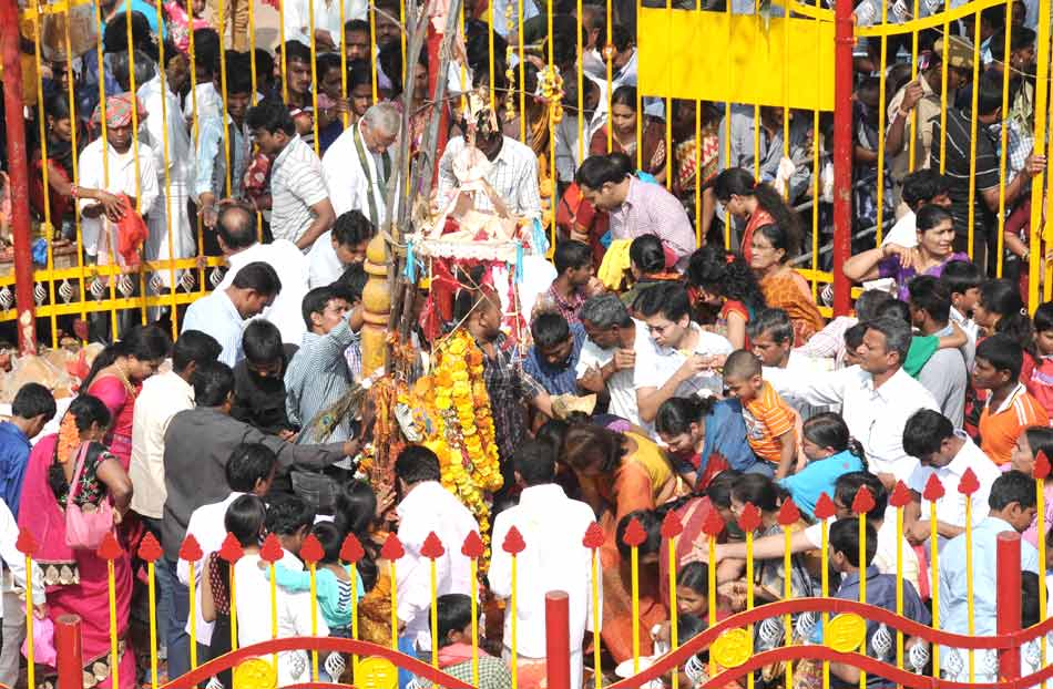 sammakka saralamma jathara - Sakshi13