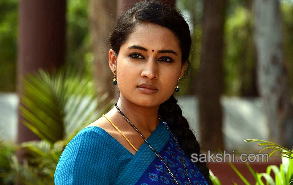 Adavi Kachina Vennela movie Stills12
