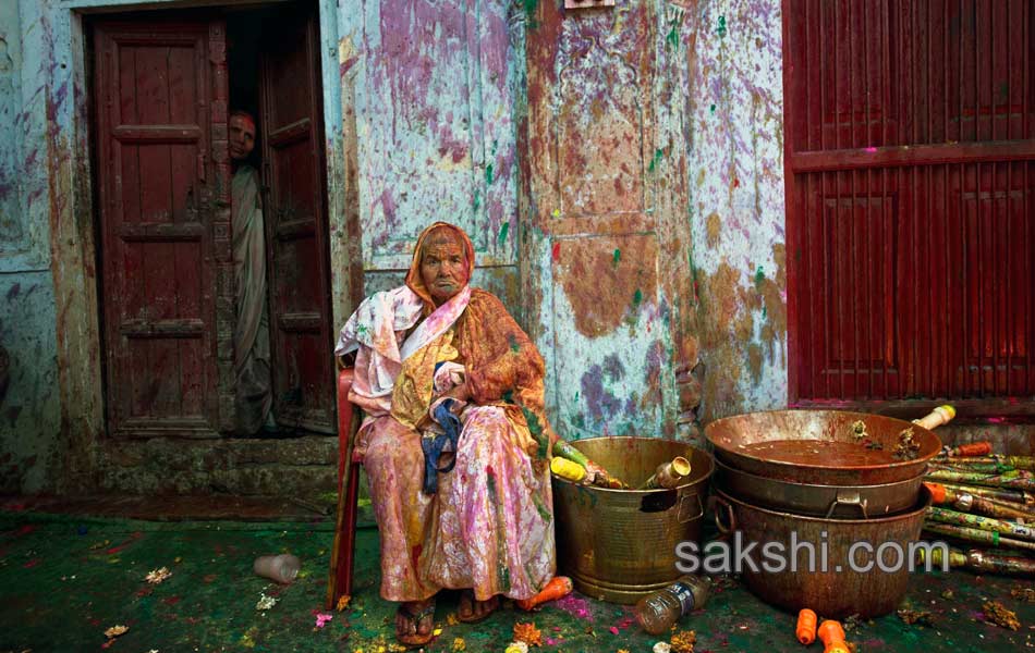 Holi Celebrations Overall Country14