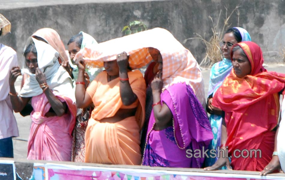 Sharmila s YSR Janpatham at Vinukonda - Sakshi28