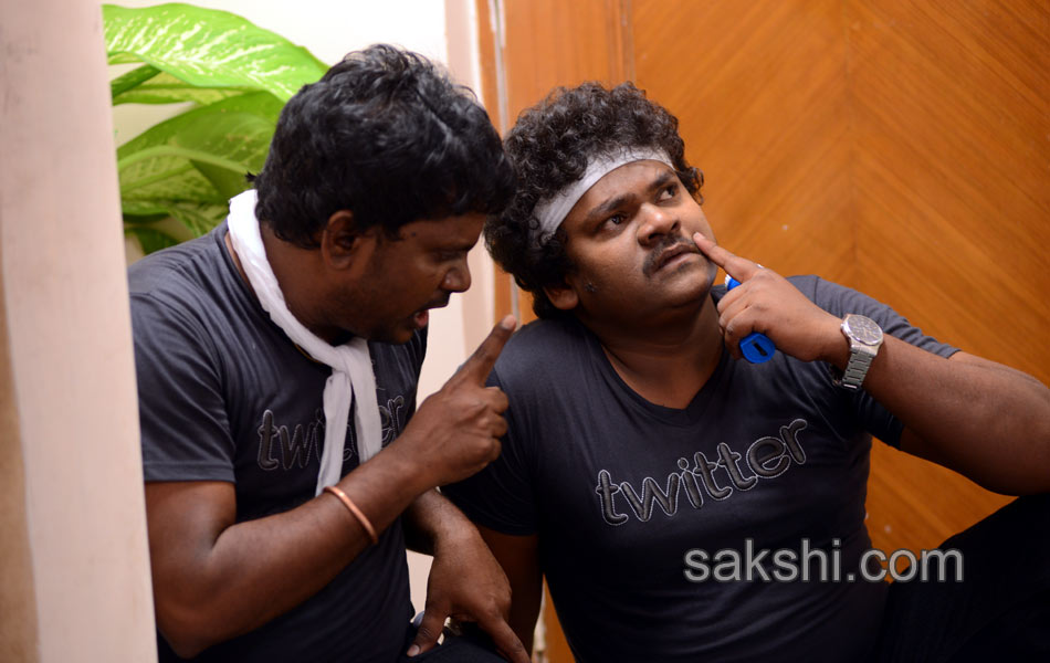 Saradaga Oka Sayantram movie stills - Sakshi10
