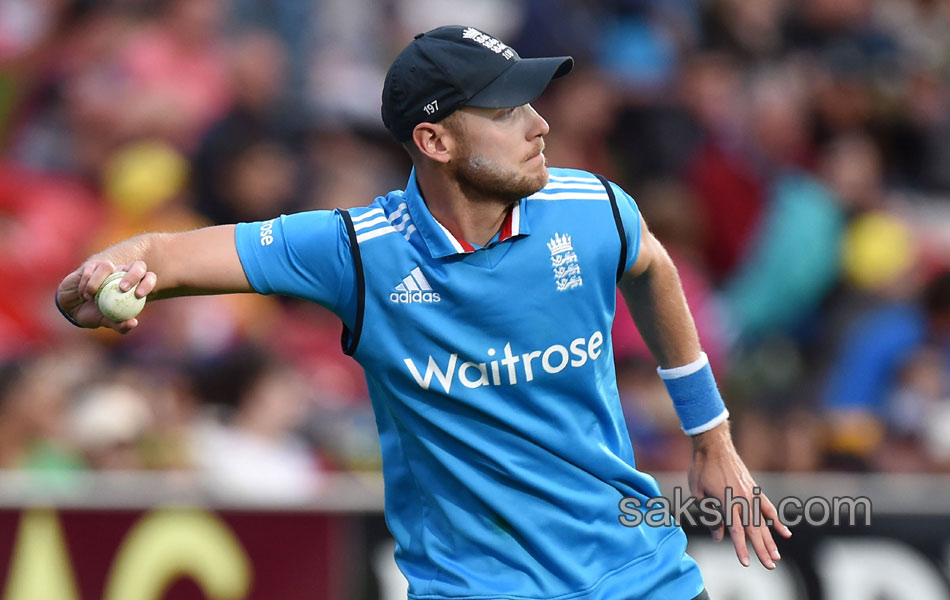 Australia won fourth one day 16