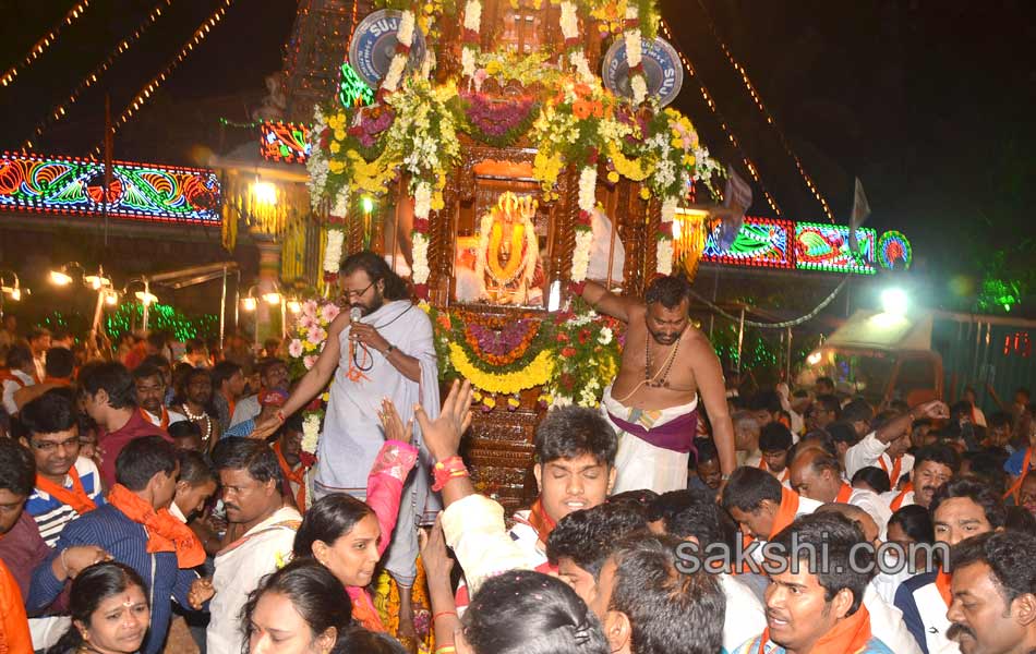 jubilee hills peddamma temple6