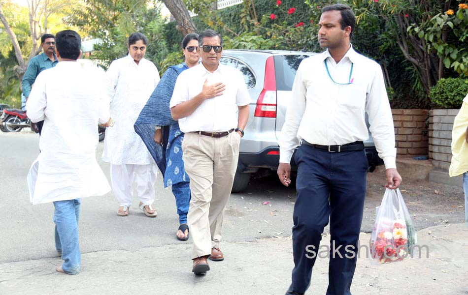 celebrities pays tribute to ramanaidu - Sakshi18