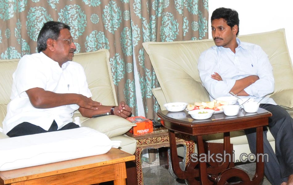 IG Car YS Jagan Mohan Reddy - Sakshi4
