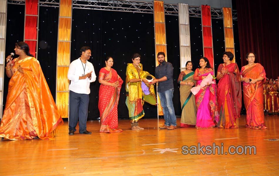 grand wave celebrations in dubai6