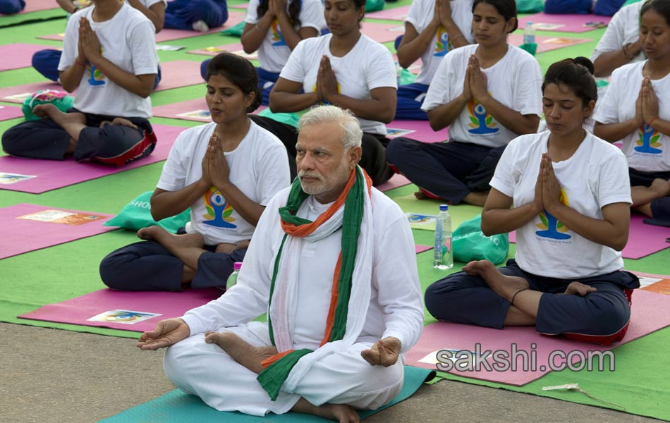 world yoga day15