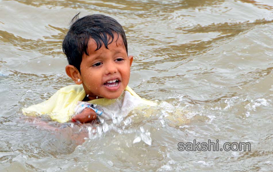 Godavari pushkaralu 2015 in AP Day2 - Sakshi27