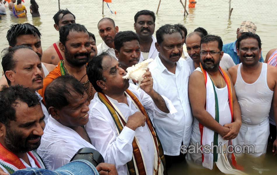 Godavari pushkaralu 2015 in AP Day3 - Sakshi21