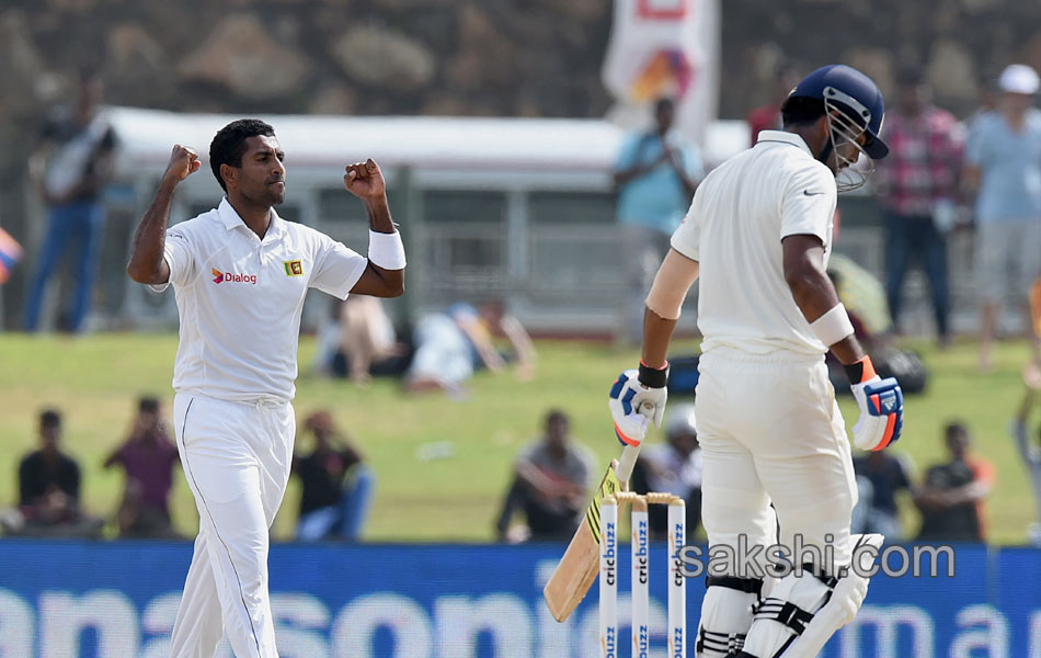 Ashwin six for puts India in charge6