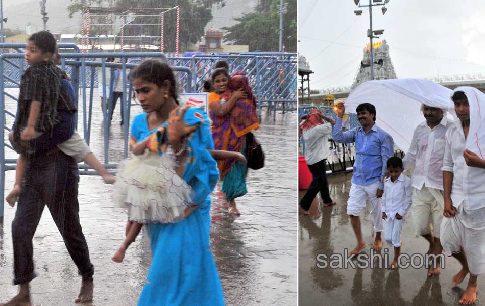 Huge Rains in Thirumala8