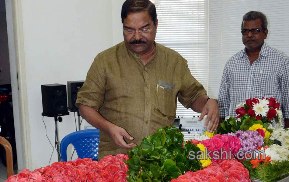 Music composer Devi Sri Prasads father passes away - Sakshi9