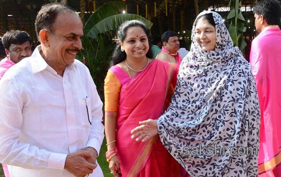 kcr ayutha hcndiyagam - Sakshi14