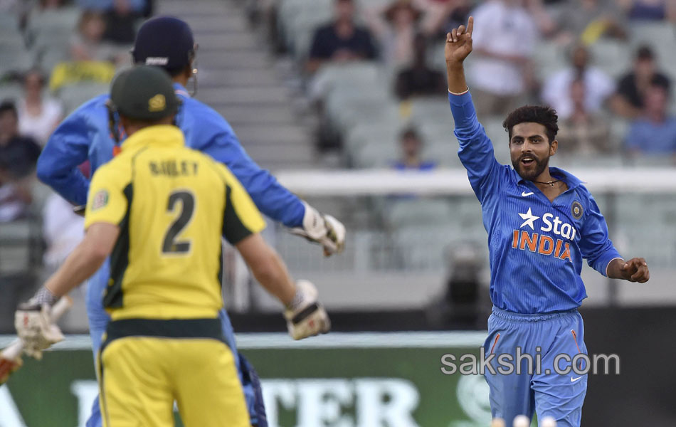 Australia won third one day international match4