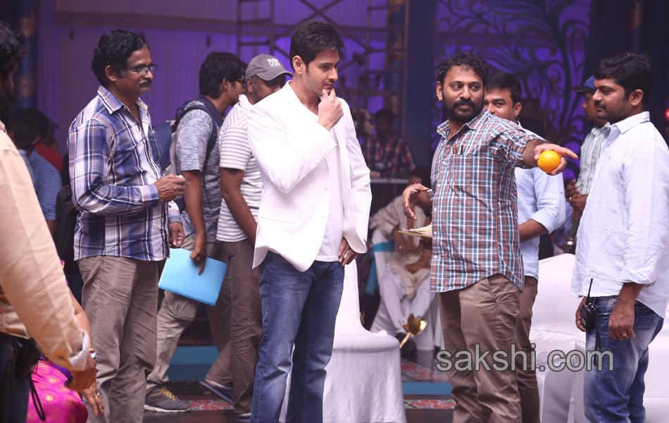 brahmotsavam movie stills5