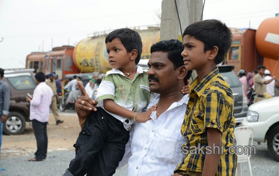 ys jagan mohan reddy launched jala deeksha - Sakshi21