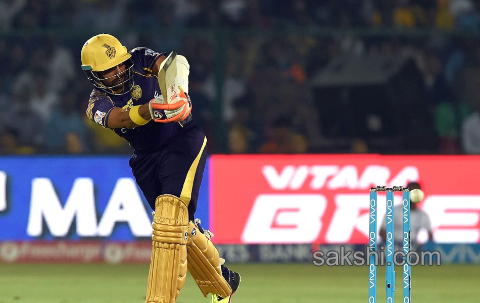 Gujarat Lions win on Kolkata Knight Riders - Sakshi15
