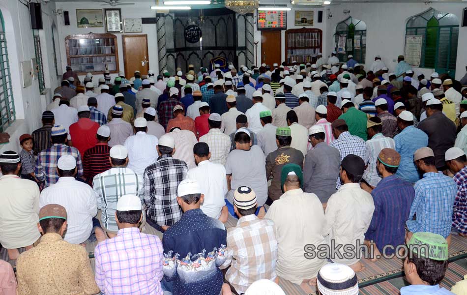 ramadan in hyderabad - Sakshi15