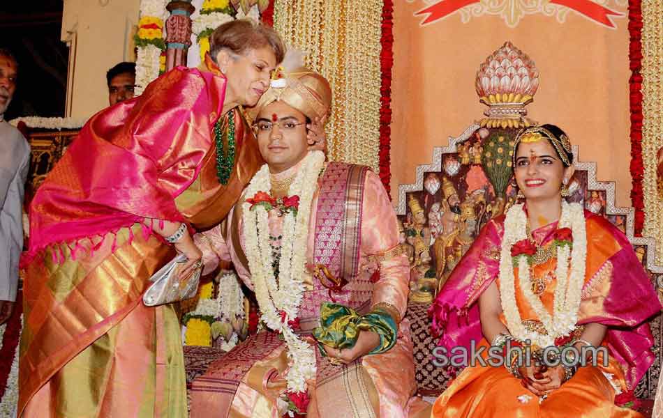 King Yaduveer Ties Knot with Rajasthan Royalty at Mysore Palace1