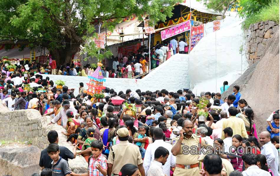 golgonda bonalu13