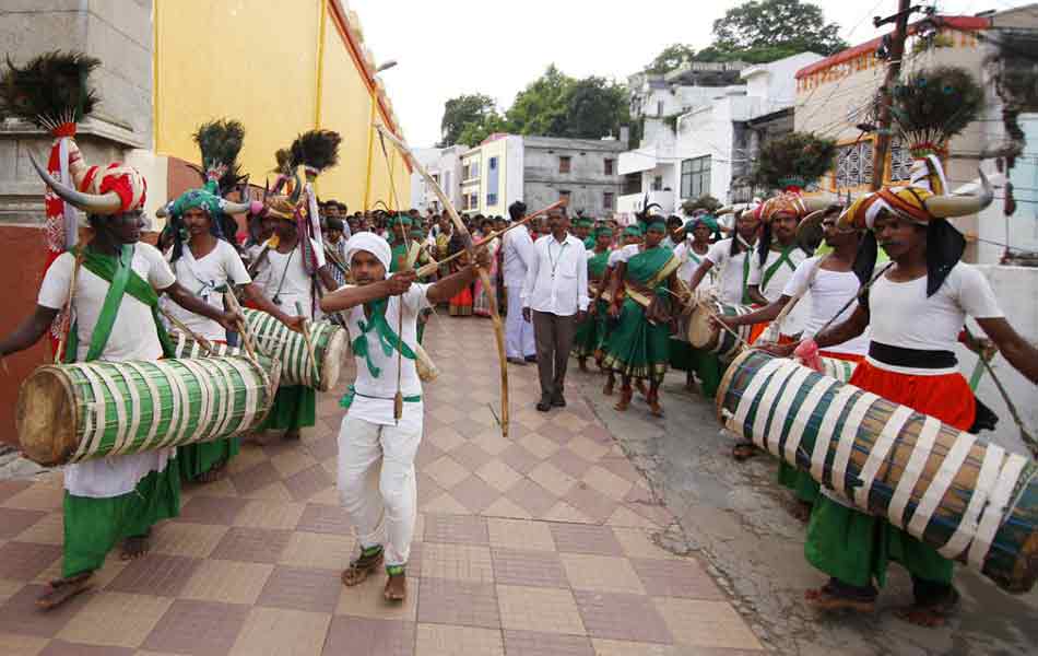 Giri dammakkaku nirajanam4